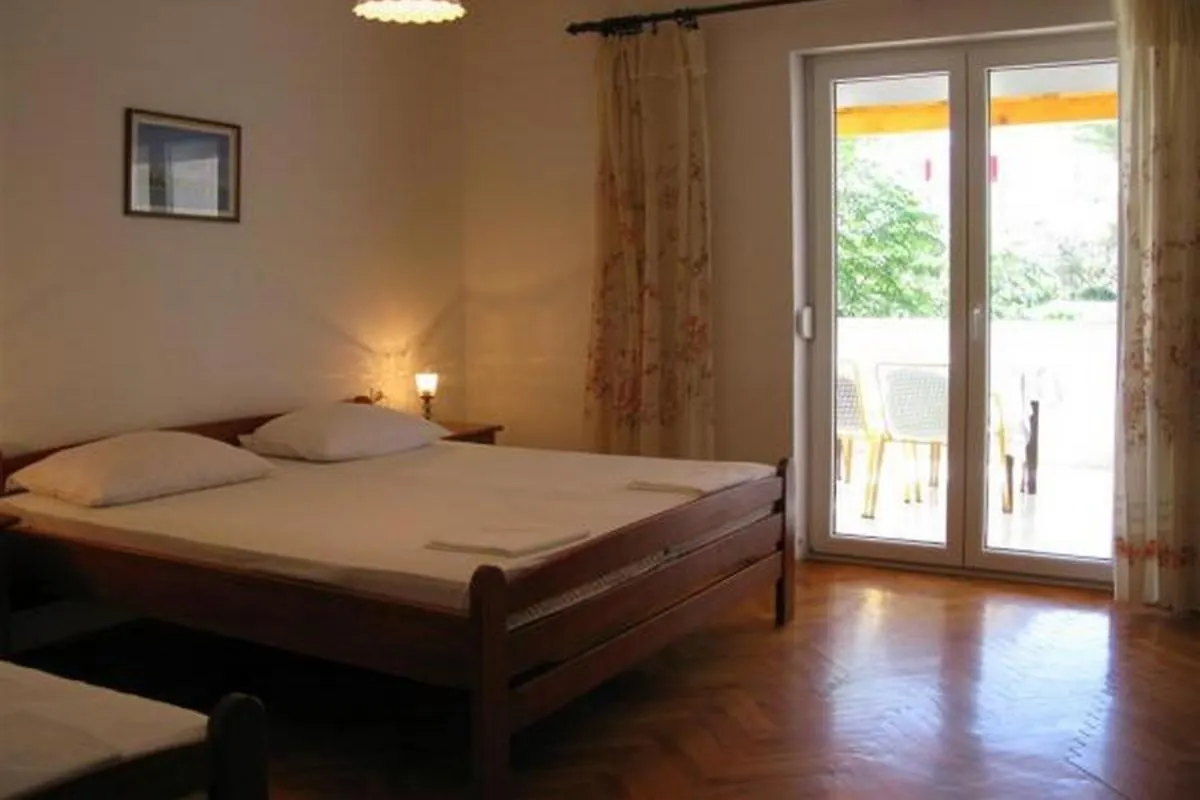 Apartments By The Sea Rab - 20222 Banjol